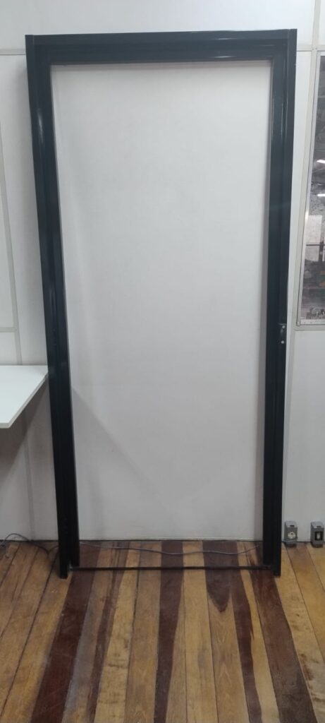 marco para porta corta fogo chumbado