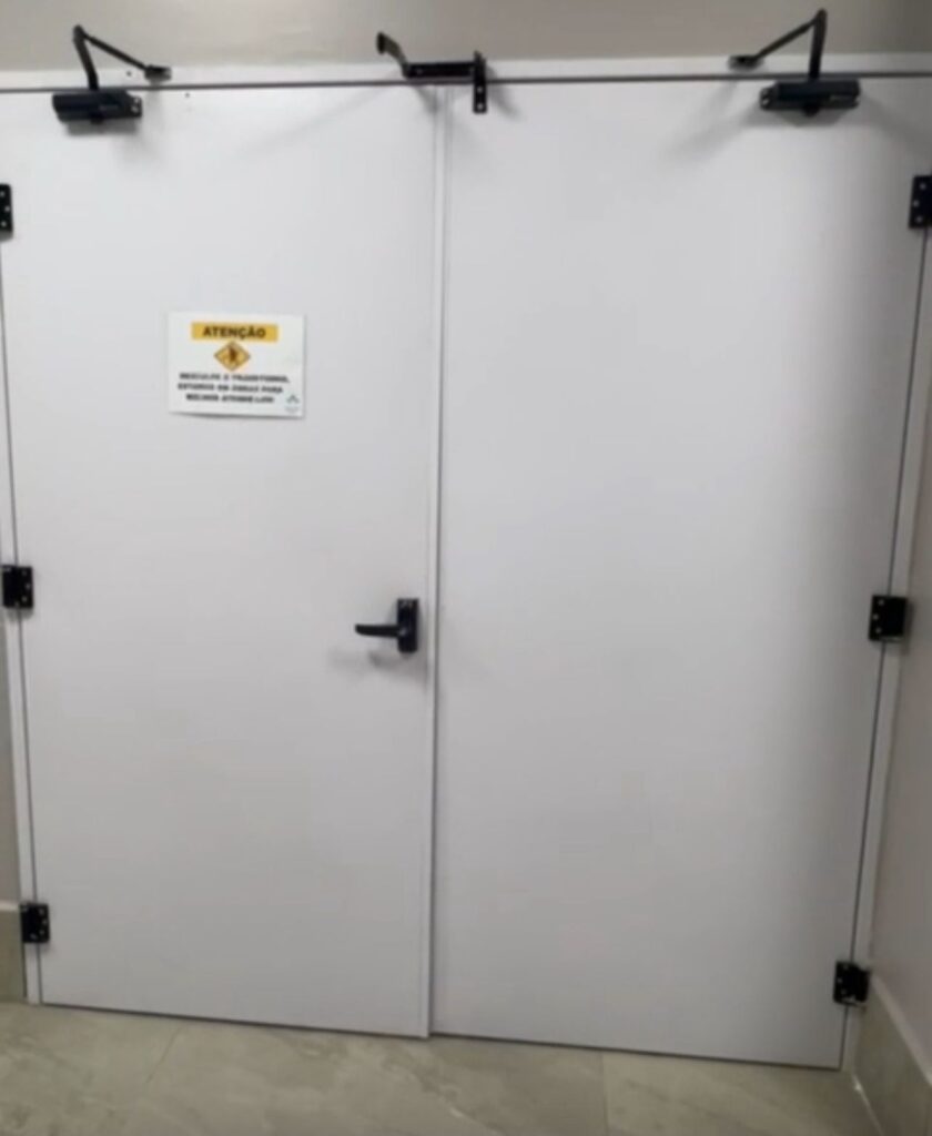 porta corta fogo em Caxias do Sul