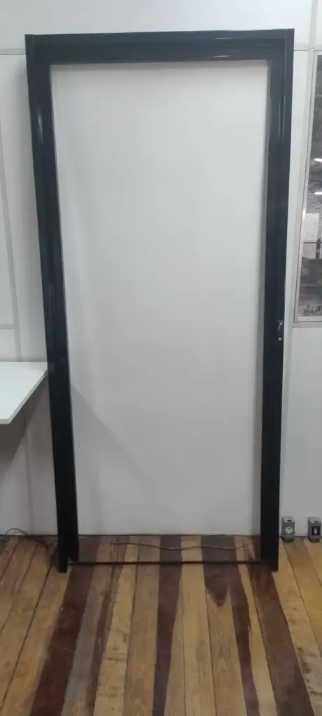 marco para porta corta fogo chumbado
